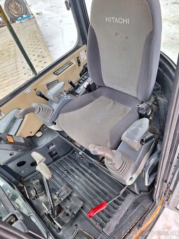 Minibager Hitachi ZX30 - 6