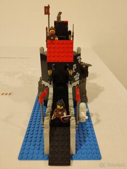 LEGO Castle 6075 Wolfpack Tower s krabicou - 6