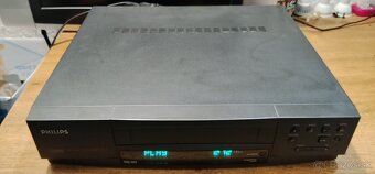 PHILIPS VR451 .... 4 hlavovy videorekorder .... - 6