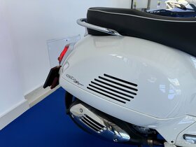 Piaggio Vespa GTS 300 /2022 - 6