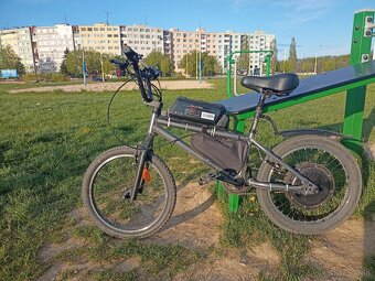 Predám skladaný e-bike - 6