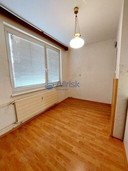 4 izbový byt na predaj - dohoda možná - 6