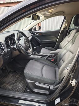 Mazda 3 HB Revolution 121 kW - 6