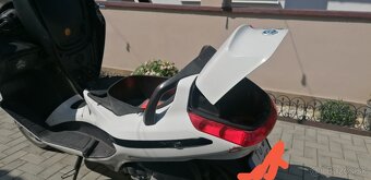 Predám Piaggio x8 125 - 6