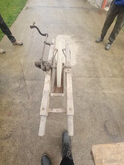 Sejačka, bruska, zdvihák - 6