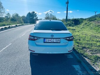 Škoda Superb 140 kW 4x4 - 6