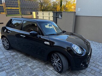 Mini Cooper S 5-dverový 141 kW - 6