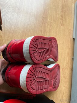 Air Jordan 1 Bred Toe - 6