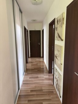 Nadštandardný 4 izbový bungalov na predaj - 6