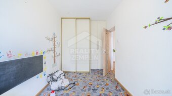 2.5i chyžka, dve loggie, záhradka - 6