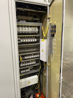 FCQV 63 CNC - PO GENERÁLNÍ OPRAVĚ MECHANIKY-IHNED K ODBĚRU - 6