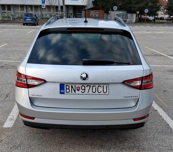 Škoda Superb Combi 2.0 TDI Ambition DSG - 6