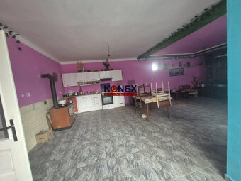 NA PREDAJ priestranný rodinný dom len 5 km od Kapušian - 6