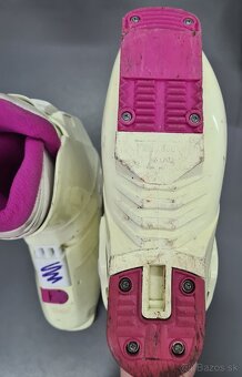 Lyžiarky v. 41, zn. Lowa - 6