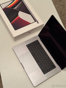 Macbook Pro 16" 2021 M1 MAX space grey - 6