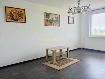 Veľký, komplet prerobený 4i byt s veľkou loggiou Rohožník - 6