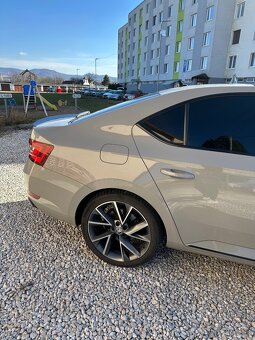 Škoda superb III sportline 4X4 140kw - 6