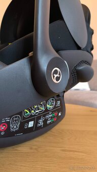 Cybex cloud G i-Size vajíčko - 6