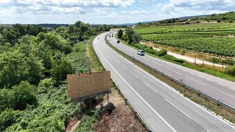 BIGBOARD - Hlavná cesta medzi Pezinkom a Svätým Jurom - 6