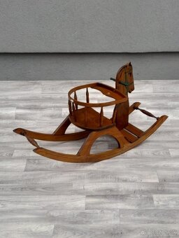 Koník hojdací – drevený. - 6
