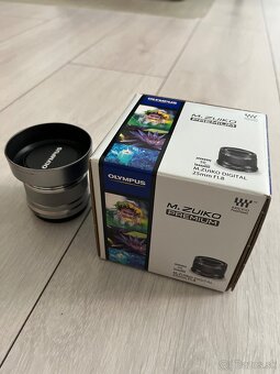Olympus M.zuiko 25mm f1.8 - 6