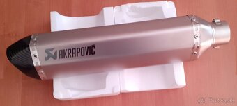 Ladená koncovka výfuku Akrapovič dlhá verzia 470mm - NOVÁ - 6