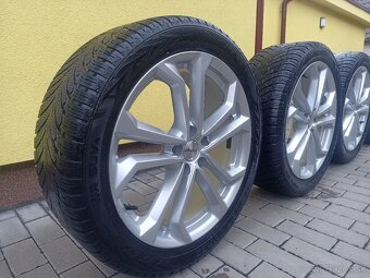 Dezent 8Jx20H2 ET48, pneumatiky Nokian zimné 255/45 R20 - 6