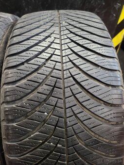 235/45 R17 Goodyear celoročné pneumatiky - 6
