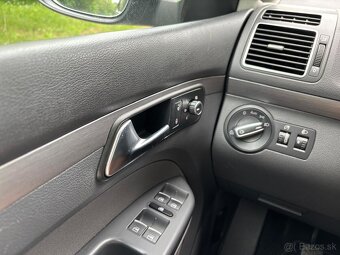 Volkswagen Touran 1.6 TDI BlueMotion Technology Comfortline - 6