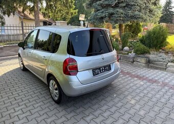 Renault Modus 1,2i GRAND pravidel.servis benzín manuál 74 kw - 6