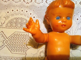 Retro, gumová panenka - Zuzanka --bábika - 6