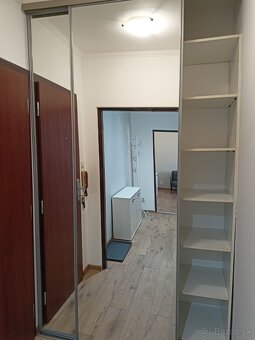 Velky 1i byt 42m2 balkon - 6