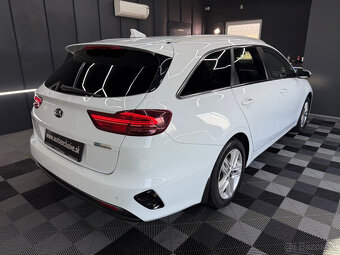 Kia Ceed SW 1.6 CRDi MHEV Gold A/T - 6