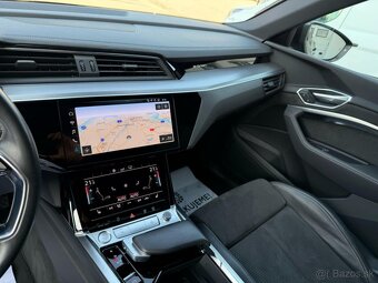 Audi E-tron 50 Quattro S-line, Pano, Led, ACC - 6