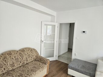 Veľmi pekne zrekonštruovaný 3 izbbyt v centre - 6