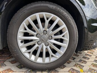 Audi A3 Limousine 1.6 TDI Ambiente – výborný stav, nehavarov - 6