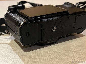 Fujifilm GFX 50R + 4 baterie - 6