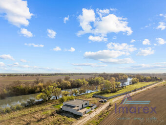 RD pri vode a lese v Novej Dedinke - 6