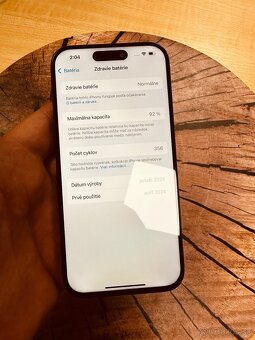 iPhone 15 pro 256 Space Grey batéria 92% originál top stav - 6