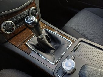 Predám Mercedes-Benz C 180 Kompressor Elegance - 6