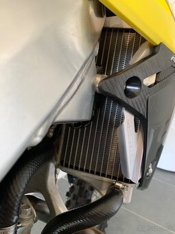 Suzuki rmz 250 - 6
