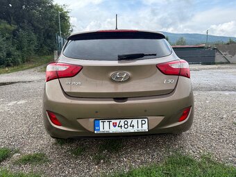 Hyundai i30 1.4mpi 2013 - 6