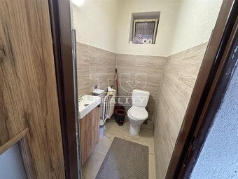 Na predaj: starší rodinný dom v obci Hranovnica – kúsok... - 6