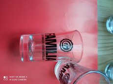 Predám úplne nové nepoužité zabalené poháriky na alkohol - 6