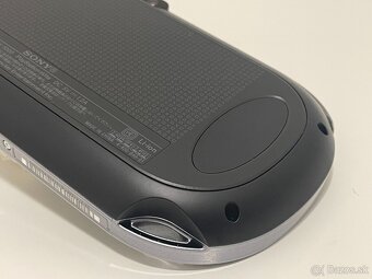 PS Vita Crystal Black OLED 256 GB 5000 hier -komplet balenie - 6