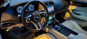 JAGUAR XE 19900 EUR - 6
