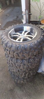 CF Moto X800 - 6
