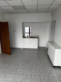 Prenájom showroomu - 114 m2, výborná lokalita pri VOLVE - 6