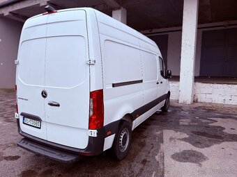 Bezproblémový prenájom dodávky s automatom v Bratislave - 6