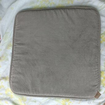 Predám sivé nové stoličky, podsedáky zdarma - 6